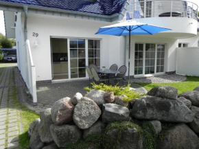 Leni in Zingst